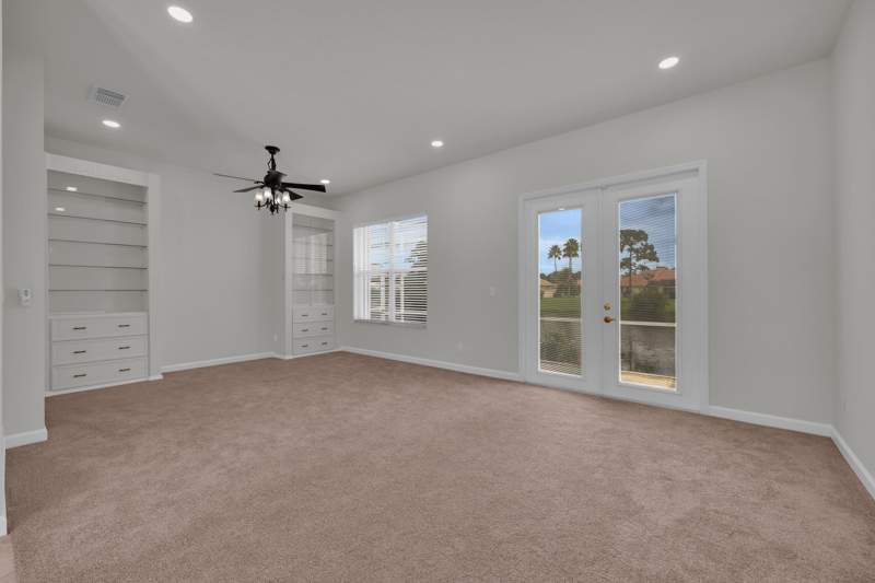 4 bedroom Single Family Residence at 694 SW Lake Charles Circle, Lake Charles , Port St. Lucie — photo 4