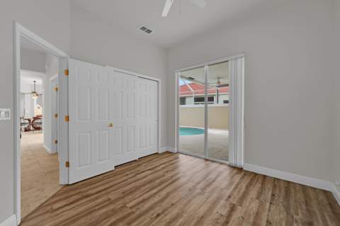 694 SW Lake Charles Circle, Port St. Lucie FL - photo 24 of 52