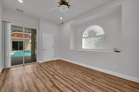 694 SW Lake Charles Circle, Port St. Lucie FL - photo 19 of 52