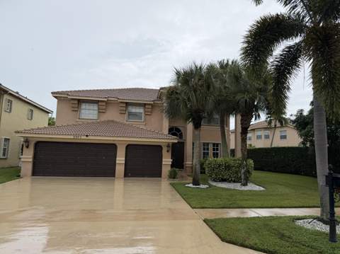 2243 Ridgewood Circle, Royal Palm Beach FL - photo 6 of 45