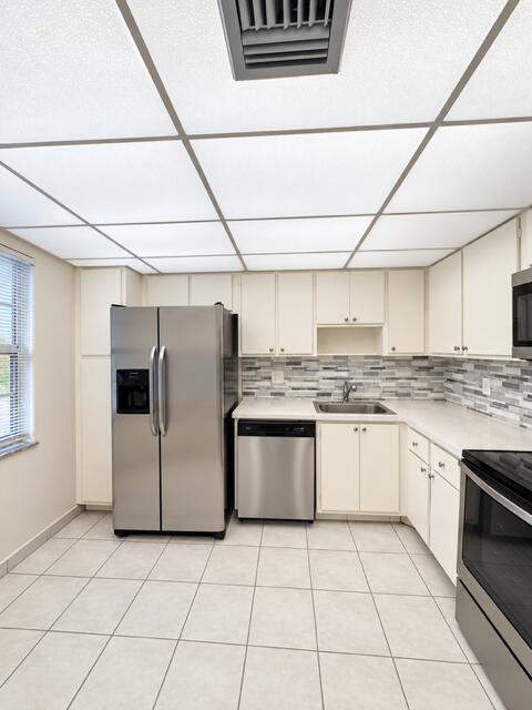 3800 Oaks Clubhouse Drive #Unit 211, Pompano Beach FL - photo 12 of 24