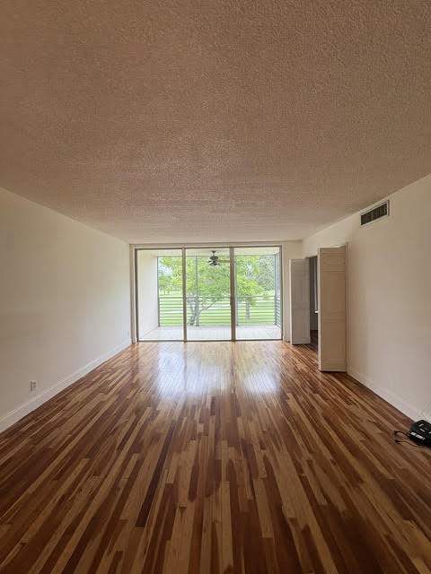 2 bedroom Condominium at 3800 Oaks Clubhouse Drive #Unit 211, No 70 Palm-Aire Country Club, Pompano Beach — photo 5