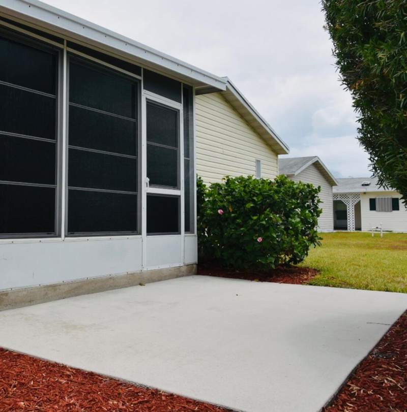 2 bedroom Manufactured Home at 3801 Spatterdock Lane, The Preserve At Savanna Club, Port St. Lucie — photo 3