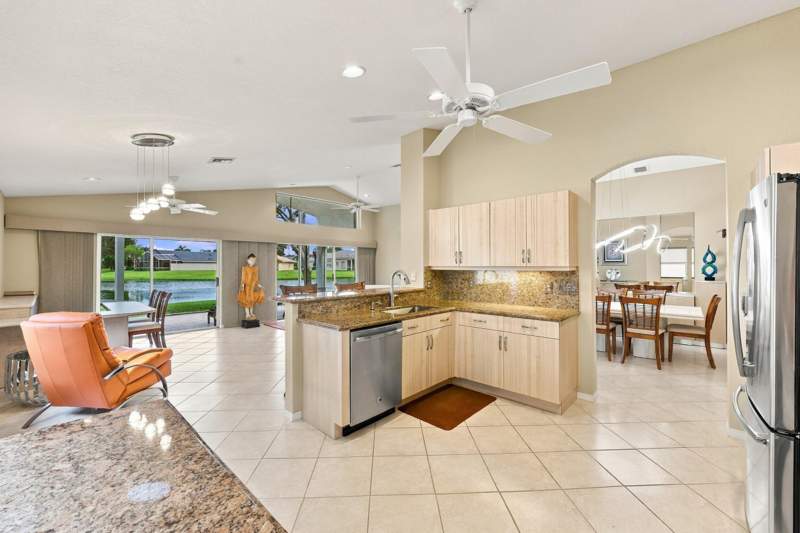 3 bedroom Single Family Residence at 7118 Treviso Lane, Tuscany / Ponte Vecchio, Boynton Beach — photo 3