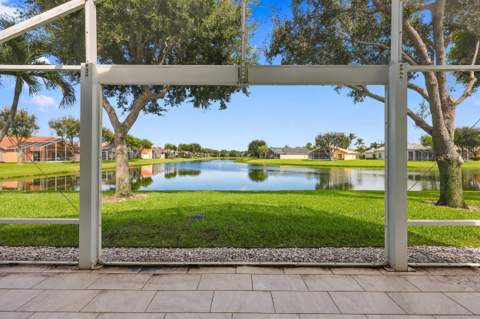 7118 Treviso Lane, Boynton Beach FL - photo 22 of 49