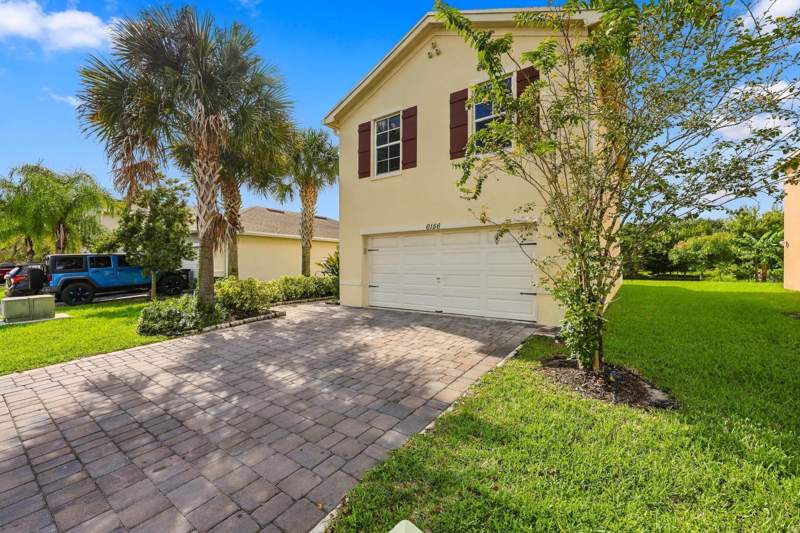 4 bedroom Single Family Residence at 6156 Wildfire Way, Ranchette Royale, West Palm Beach — photo 3