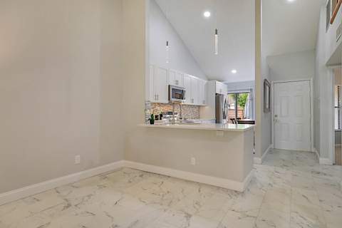 3758 Blue Ridge Road, West Palm Beach FL - photo 7 of 38