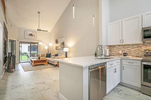 3758 Blue Ridge Road, West Palm Beach FL - photo 8 of 38