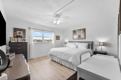 806 SE 7th Street #408, Deerfield Beach FL - photo 11 of 24