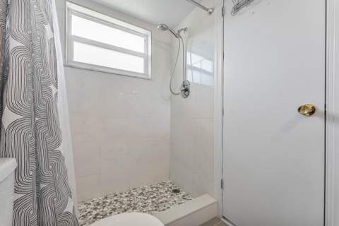 806 SE 7th Street #408, Deerfield Beach FL - photo 15 of 24