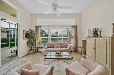 700 SW Lake Charles Circle, Port St. Lucie FL - photo 17 of 51