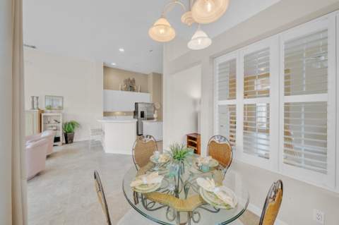 700 SW Lake Charles Circle, Port St. Lucie FL - photo 23 of 51
