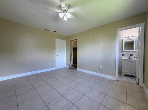 2530 NW 26th Court, Oakland Park FL - photo 19 of 29