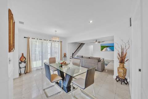 400 E Acre Drive, Plantation FL - photo 21 of 99