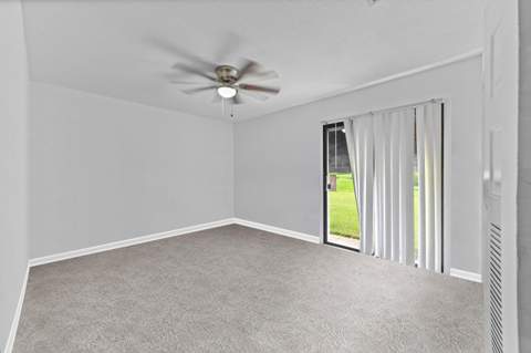 1549 SE South Balcourt, Port St. Lucie FL - photo 11 of 22