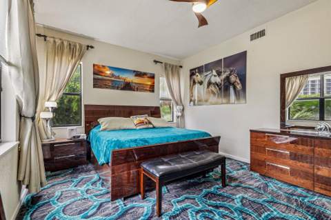 1620 Presidential Way #310, West Palm Beach FL - photo 13 of 30