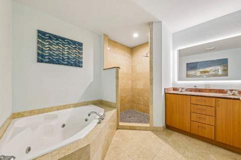 1620 Presidential Way #310, West Palm Beach FL - photo 16 of 30