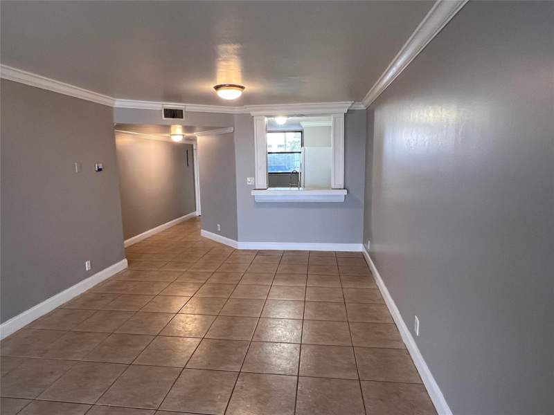 2 bedroom Condominium at 118 Lake Emerald Drive #103, Lake Emerald Condominium No, Oakland Park — photo 3