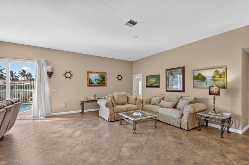 3 bedroom Single Family Residence at 3281 Harness Circle, Farmington Estates, Whitehorse Estates , Wellington — photo 3