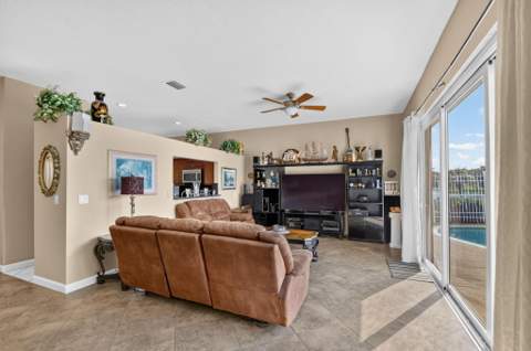 3281 Harness Circle, Wellington FL - photo 7 of 36