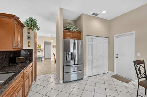 3281 Harness Circle, Wellington FL - photo 13 of 36