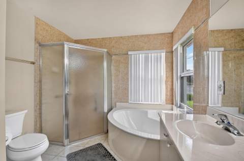 3281 Harness Circle, Wellington FL - photo 17 of 36