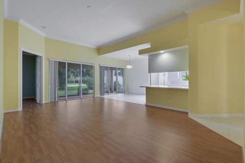 10755 Wharton Way, Palm Beach Gardens FL - photo 19 of 59
