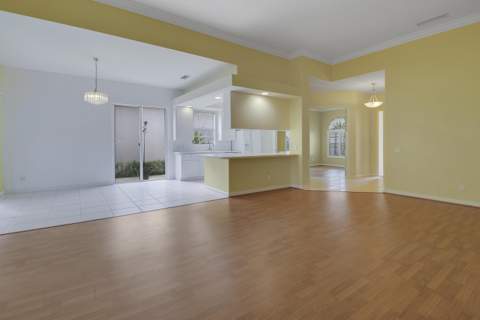 10755 Wharton Way, Palm Beach Gardens FL - photo 17 of 59