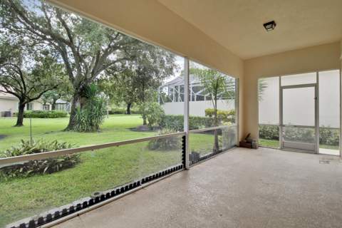 10755 Wharton Way, Palm Beach Gardens FL - photo 8 of 59