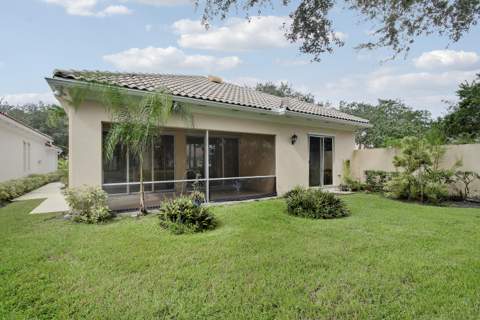 10755 Wharton Way, Palm Beach Gardens FL - photo 11 of 59