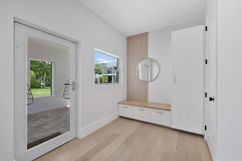 4 bedroom Single Family Residence at 303 SW 14th Place, Boca Islands Sec 2, Boca Raton — photo 4