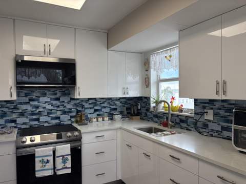 10 Colonial Club Drive #305, Boynton Beach FL - photo 10 of 31