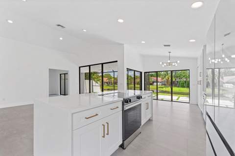 11152 Highland Circle, Boca Raton FL - photo 9 of 44