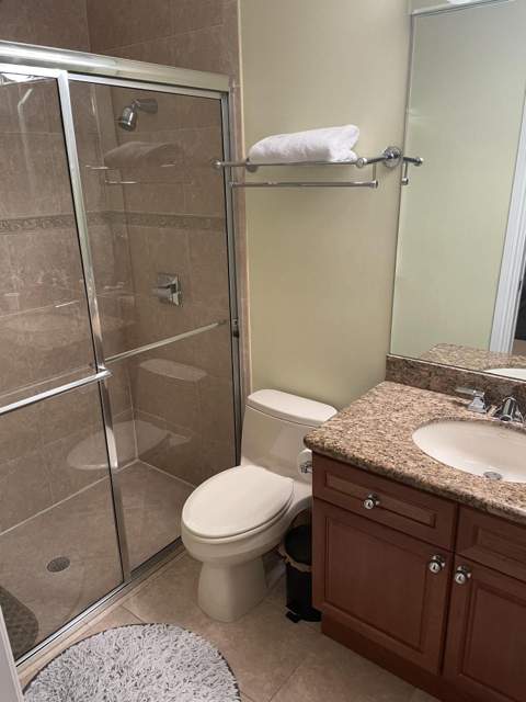 5532 Estate Oak Circle, Hollywood FL - photo 10 of 14