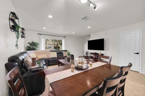 2591 SW Marshfield Court, Port St. Lucie FL - photo 9 of 50