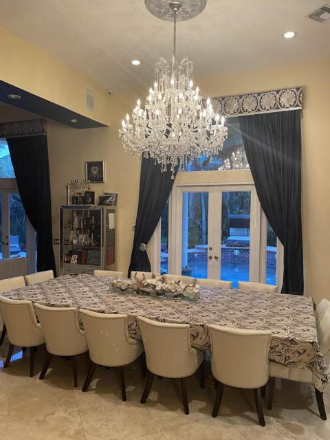 5532 Estate Oak Circle, Hollywood FL - photo 13 of 14