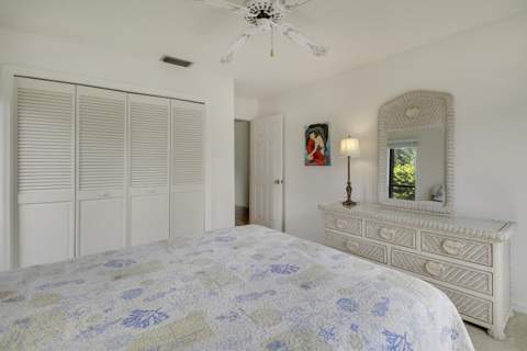 6807 SE Yorktown Drive, Hobe Sound FL - photo 19 of 40