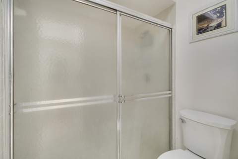6807 SE Yorktown Drive, Hobe Sound FL - photo 21 of 40