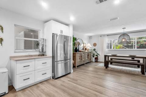 317 Daly Road, Tequesta FL - photo 12 of 33