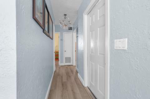 171 NE 28th Court, Boynton Beach FL - photo 19 of 56