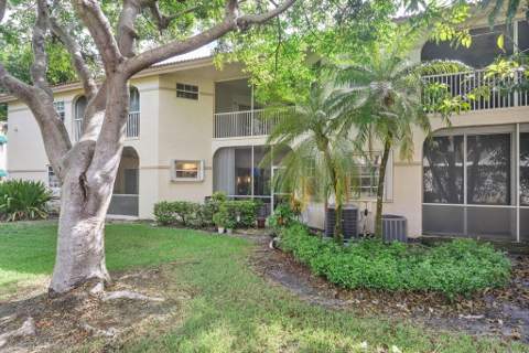 6595 Via Regina, Boca Raton FL - photo 22 of 26
