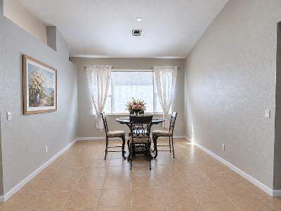 3 bedroom Single Family Residence at 2165 SW Newport Isles Boulevard, Fourth Replat Of Portofino Isles, Port St. Lucie — photo 4