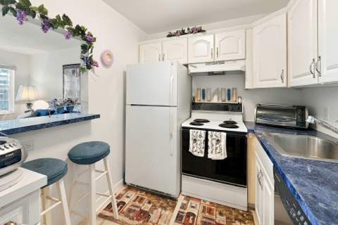 339 Northampton Q, West Palm Beach FL - photo 6 of 15