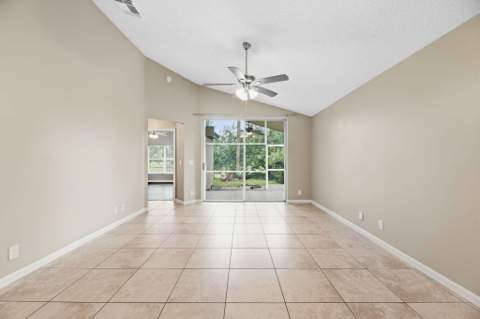 9823 N Grand Duke Circle, Tamarac FL - photo 9 of 49