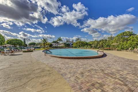 339 Northampton Q, West Palm Beach FL - photo 9 of 15