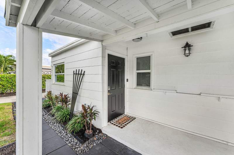 3 bedroom Single Family Residence at 124 Mayfield Road #W, Lakeside Point Add To Lantana, Lantana — photo 3