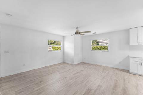 124 Mayfield Road #W, Lantana FL - photo 9 of 40