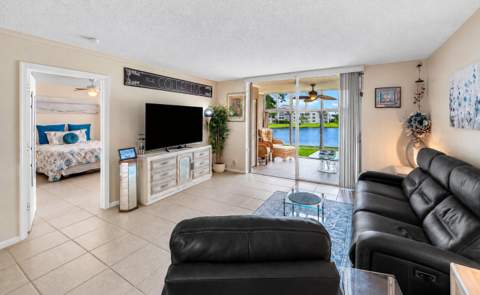 14623 Bonaire Boulevard #205, Delray Beach FL - photo 13 of 39