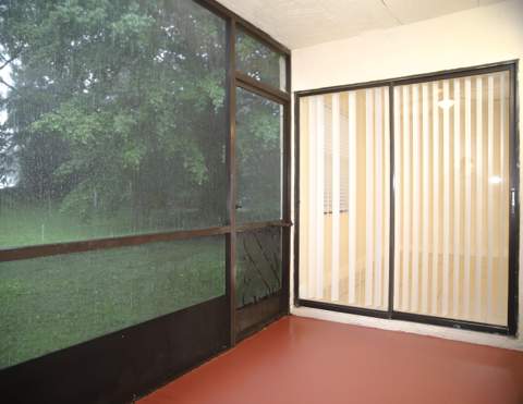 2007 W Lakeview Drive, Royal Palm Beach FL - photo 20 of 24