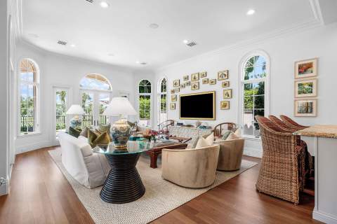2055 Royal Palm Way, Boca Raton FL - photo 17 of 92